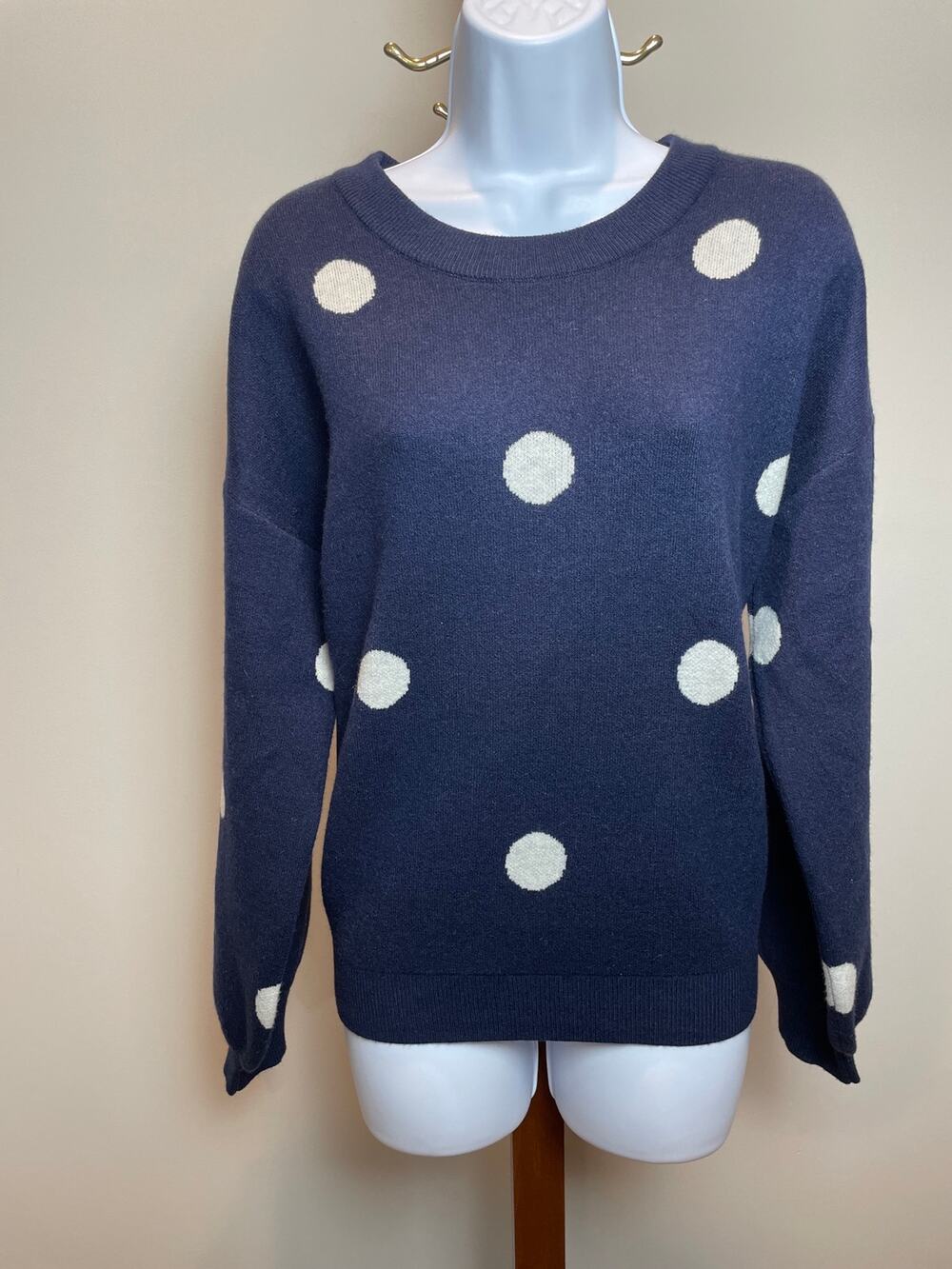 Les Serein Size L Navy Knit Sweater with Cream Polka Dots